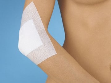 essity Klebevlies Fixomull® stretch – BSN