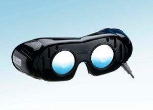 Nystagmusbrille nach Frenzel, mit Batteriegriff und festen Gläsern – Dehag Medizin-Technische Produktion