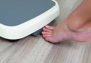 Step-On-Personenwaage, Flachwaage, bis 250 kg, geeicht – Kern & Sohn