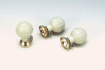 Brustwand-Saugelektrode für Erwachsene, 20 mm für 4 mm Bananenstecker, grauer Gummiball – Nihon Kohden